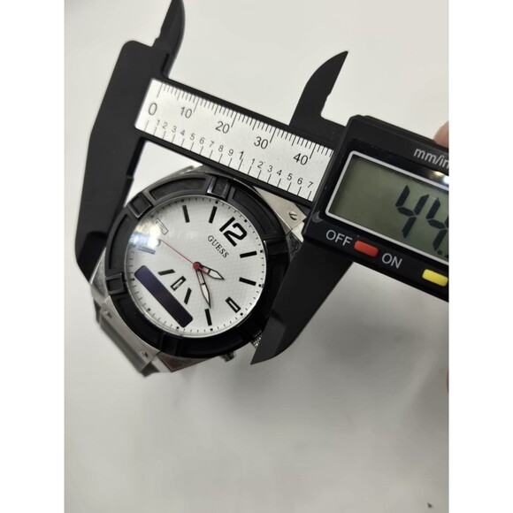 GUESS Connect Mens Analog/Digital C0001G4 Smartwatch. - Picture 5 of 6